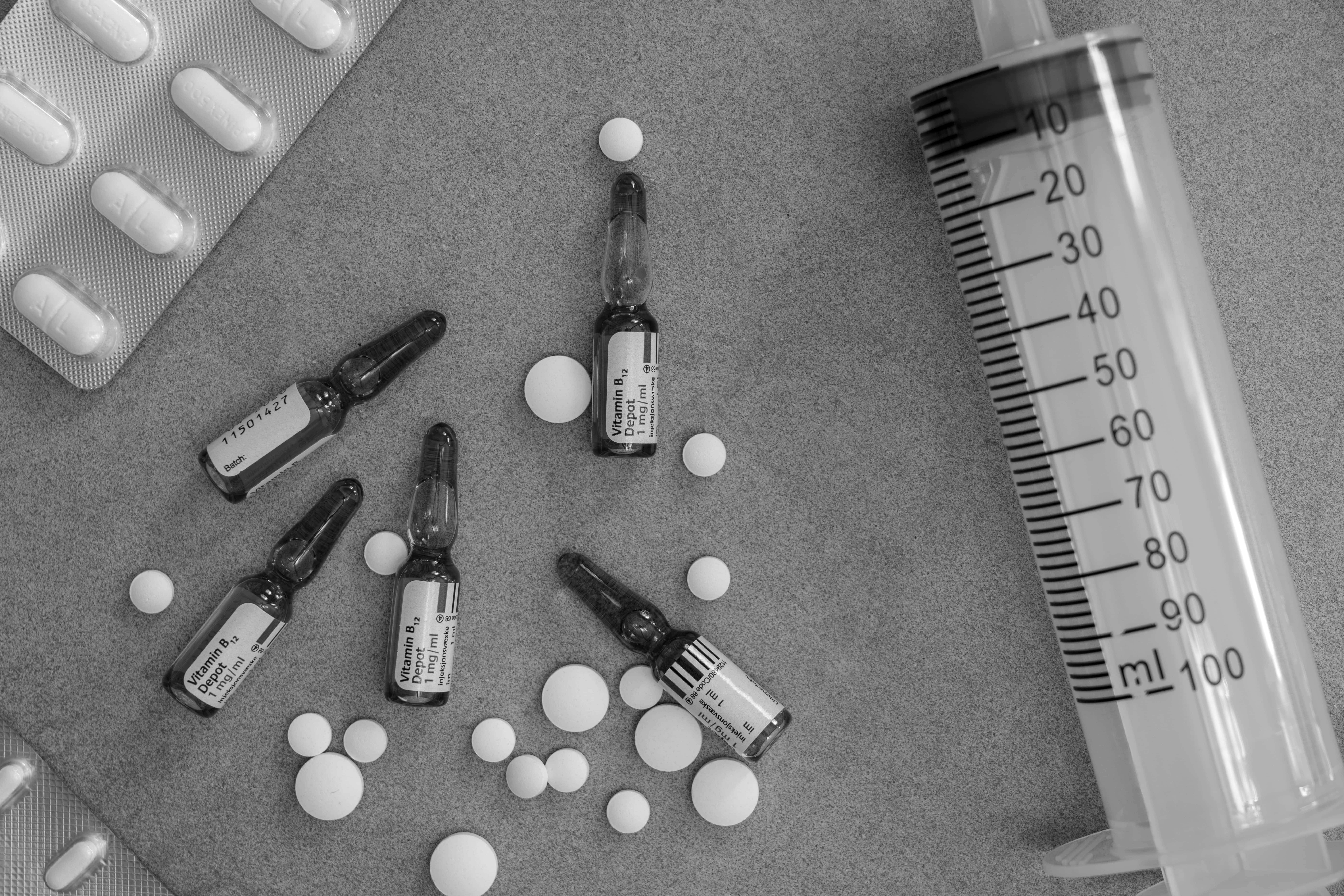 What are the benefits of B12 injections