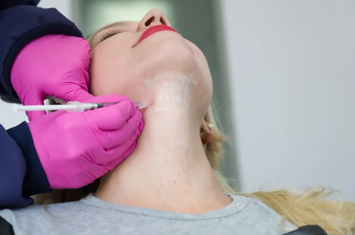 what-are-the-precautions-after-Kybella